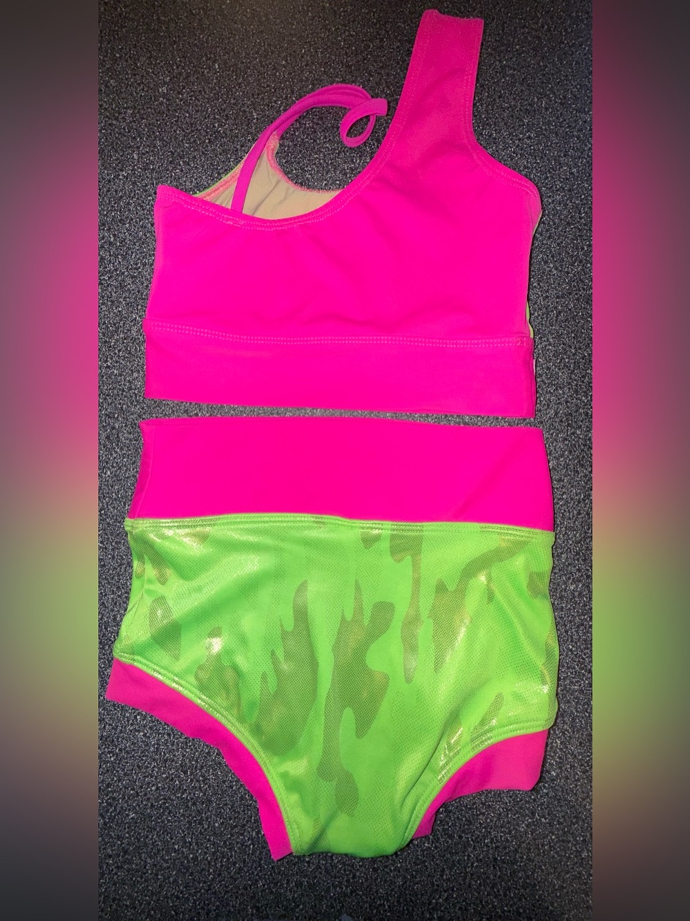 Kandi Kouture Dance Set Neon Pink/Green Size Child Large (7/8) - Picture 2 of 10
